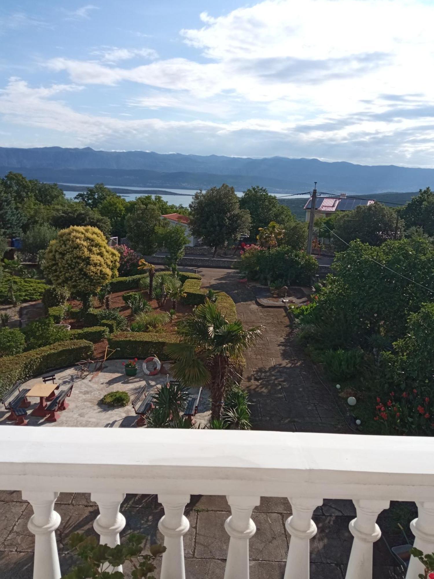 Apartman Kacic Sveti Ivan Dobrinjski Buitenkant foto